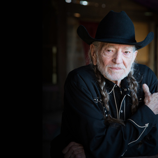 Willie’s Road-House Guest DJ